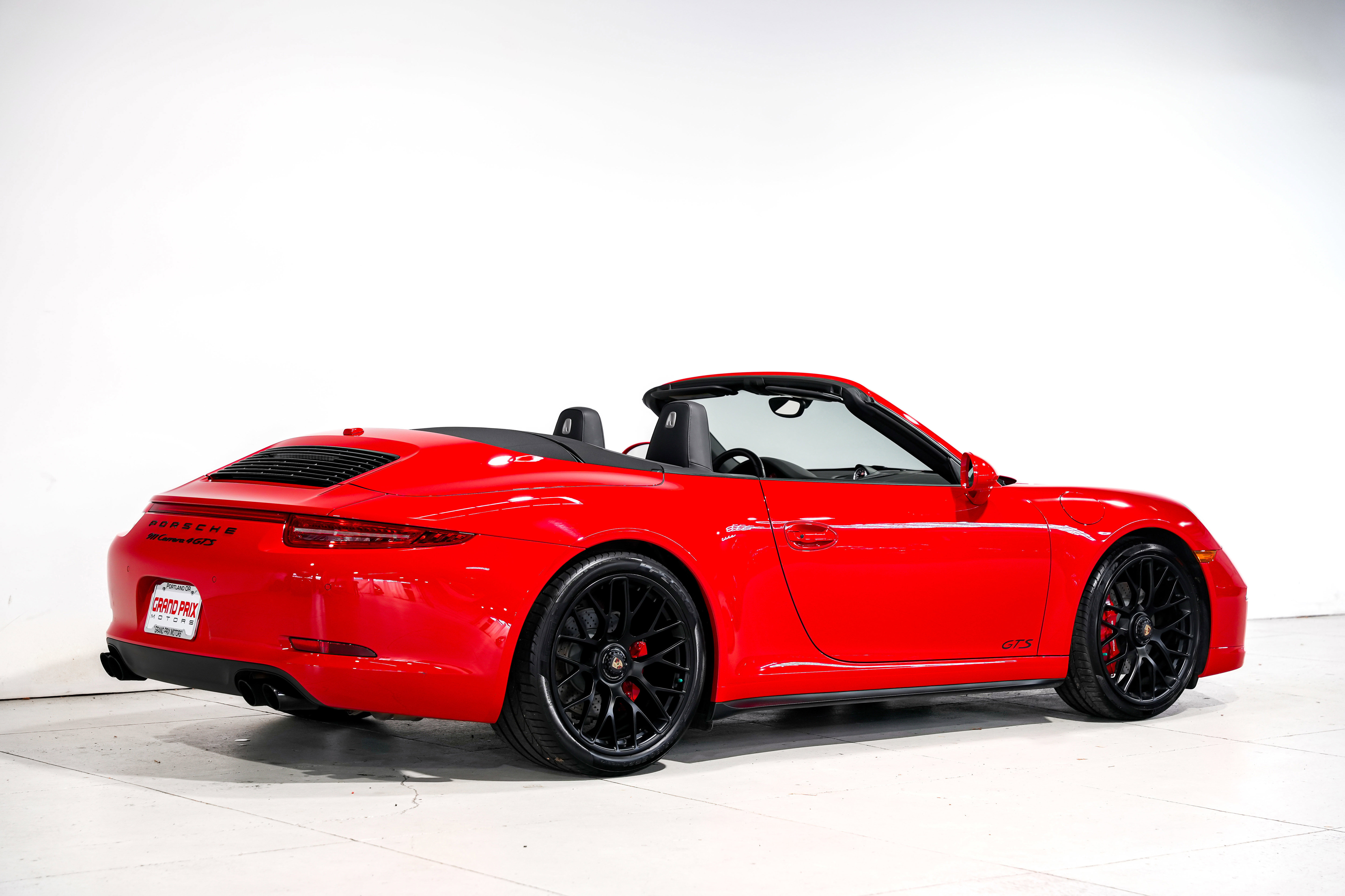 Used 2015 Porsche 911 Carrera 4 GTS w/ Bose Audio Package AWD/4WD image 3
