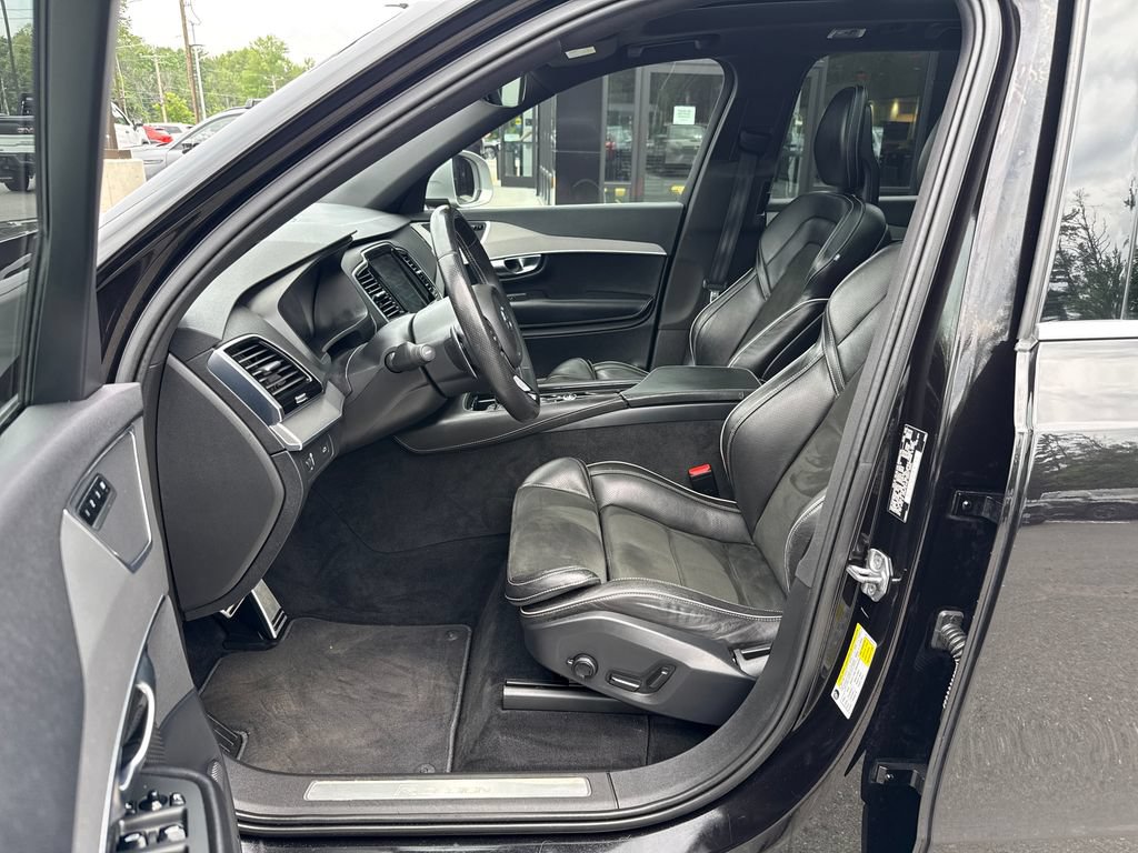 Used 2017 Volvo XC90 T6 R-Design w/ Climate Package AWD/4WD image 22