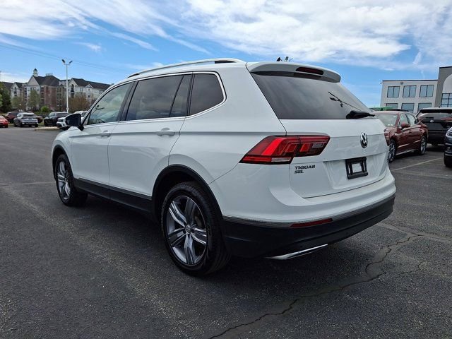 Certified 2020 Volkswagen Tiguan SEL w/ 3rd Row Seat Package image 4