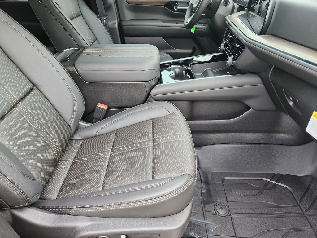 New 2026 Chevrolet Tahoe High Country image 11