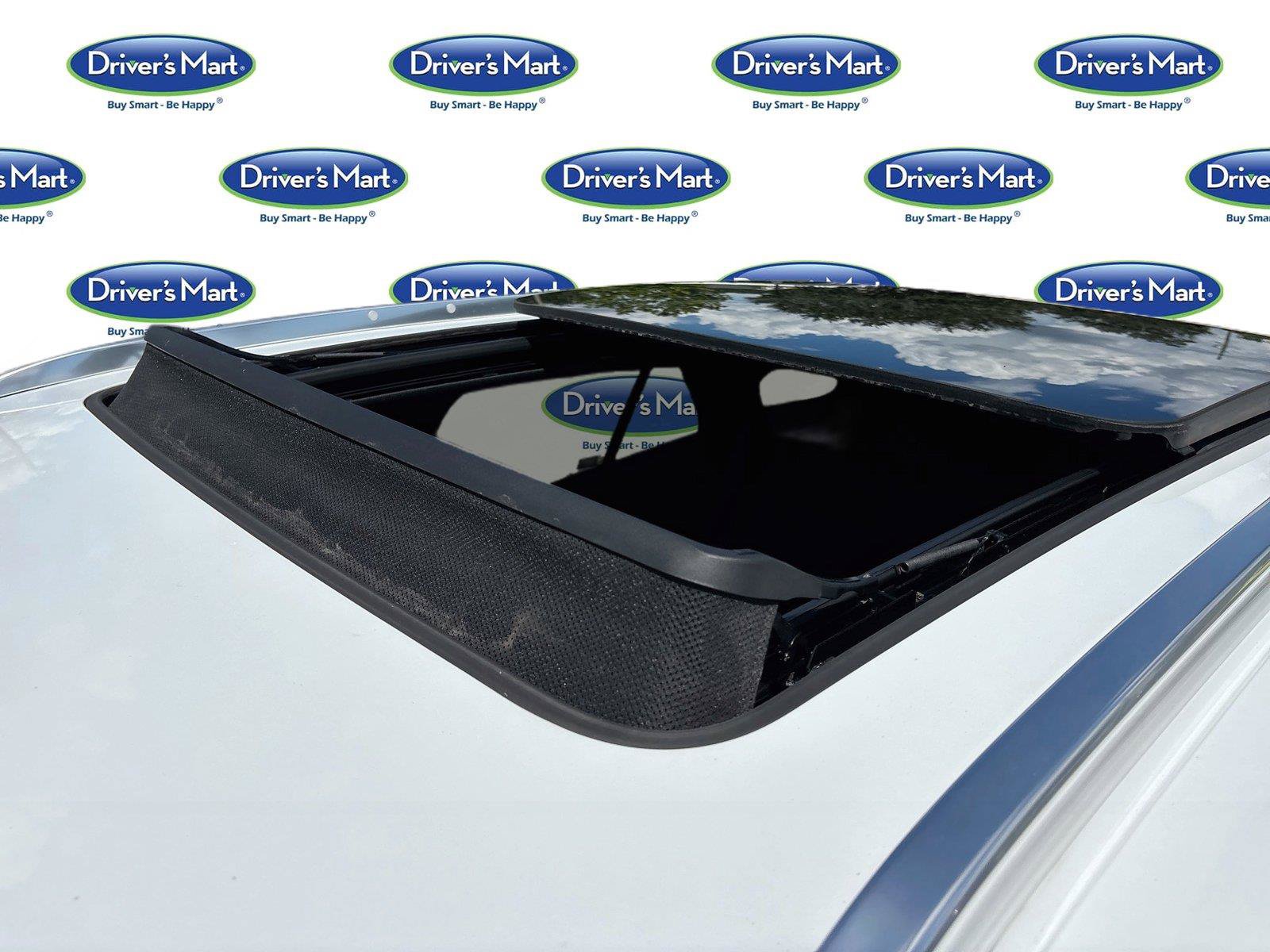 Used 2024 Chevrolet Blazer EV LT AWD/4WD image 21
