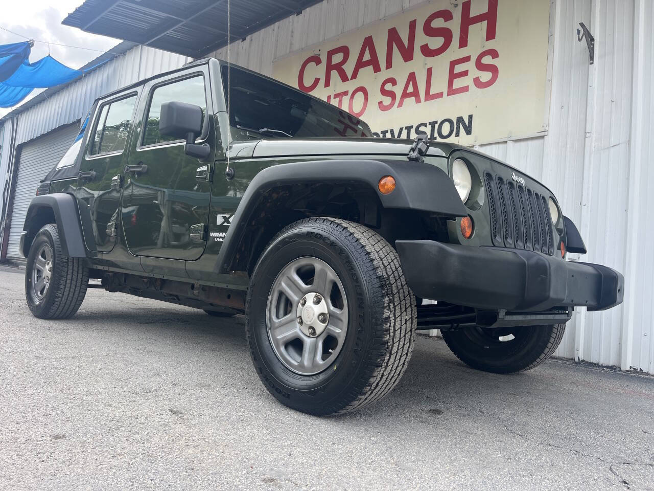 Used 2009 Jeep Wrangler Unlimited X RWD image 2