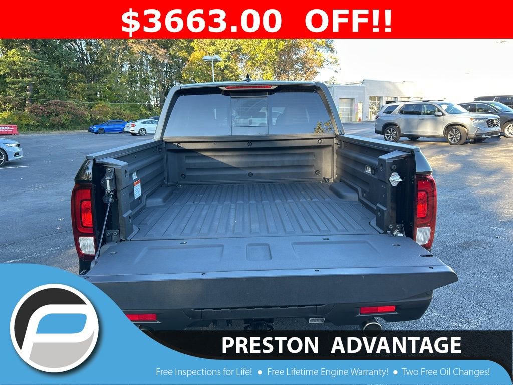 New 2026 Honda Ridgeline Black Edition image 3