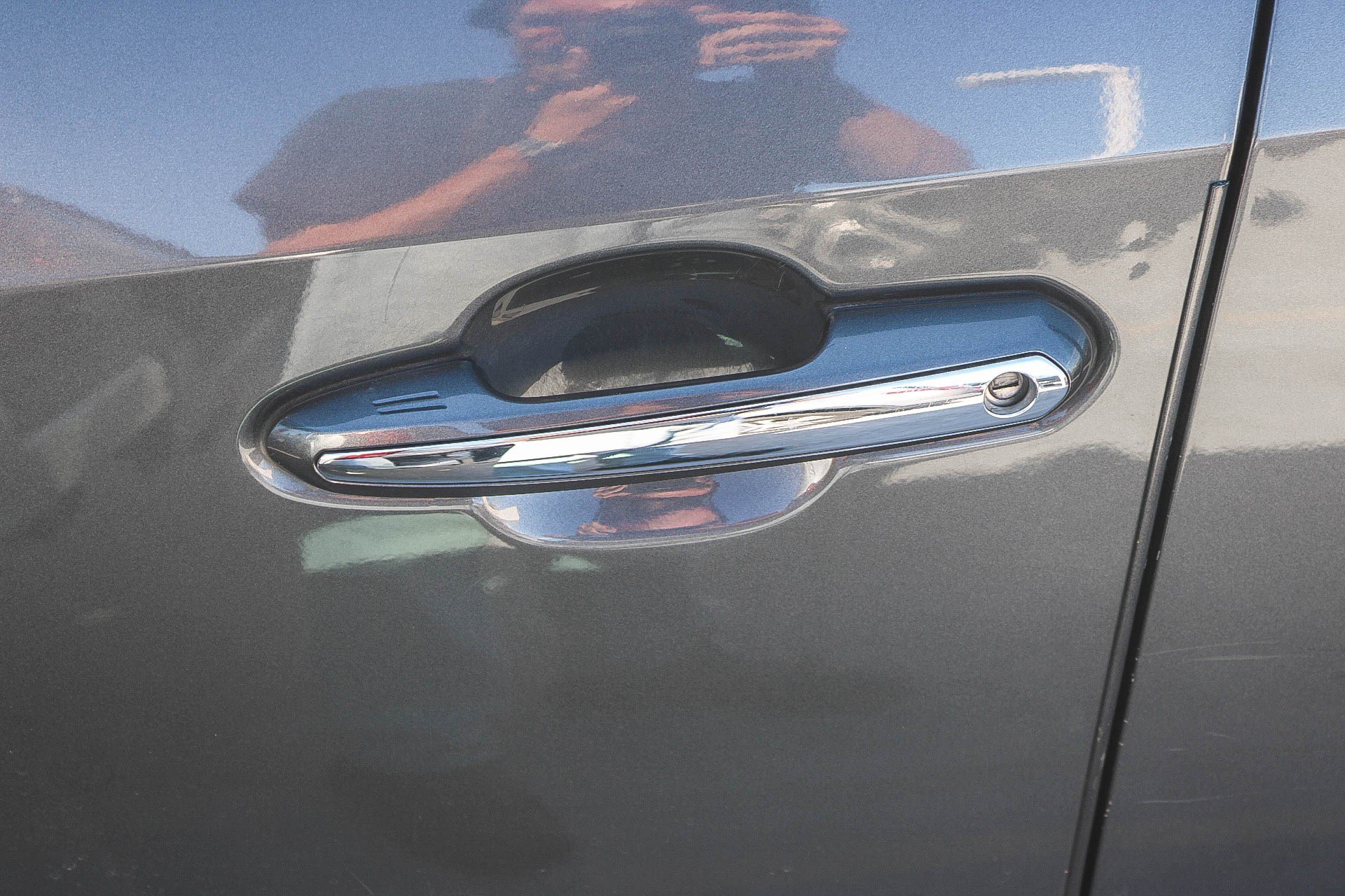 Used 2021 Toyota RAV4 Limited AWD/4WD image 9