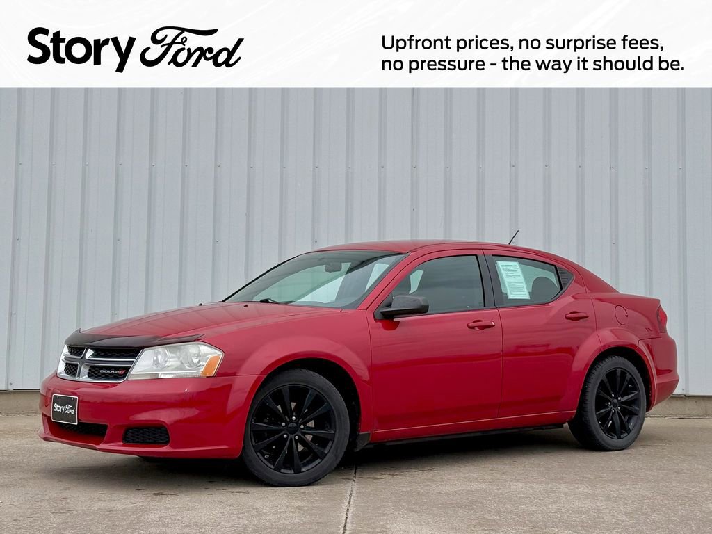 Used 2014 Dodge Avenger SE image 1