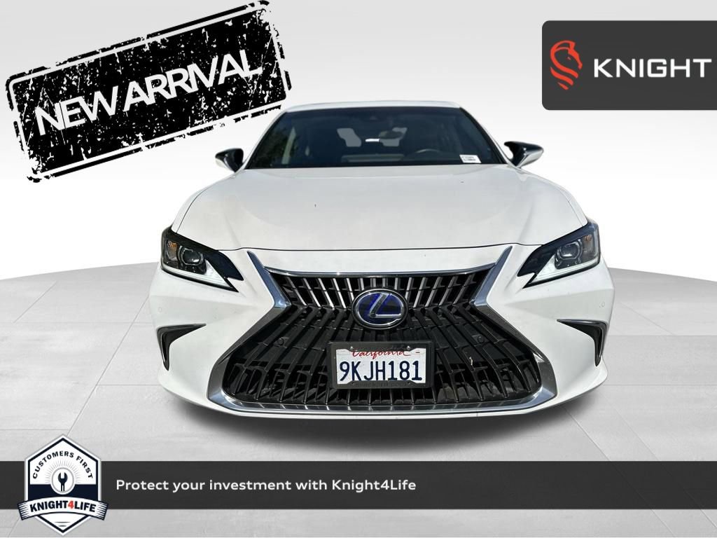 Used 2022 Lexus ES 300h w/ Premium Package