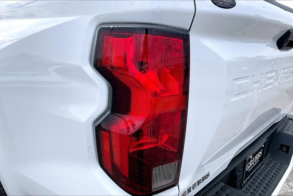 Used 2024 Chevrolet Colorado LT w/ LT Convenience Package image 41