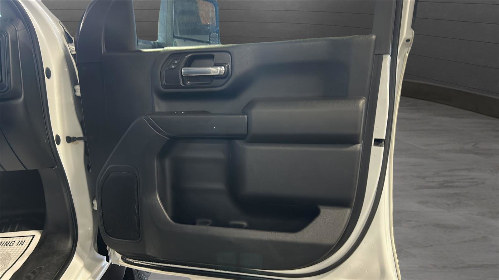 Used 2022 Chevrolet Silverado 2500 W/T w/ WT Convenience Package image 17