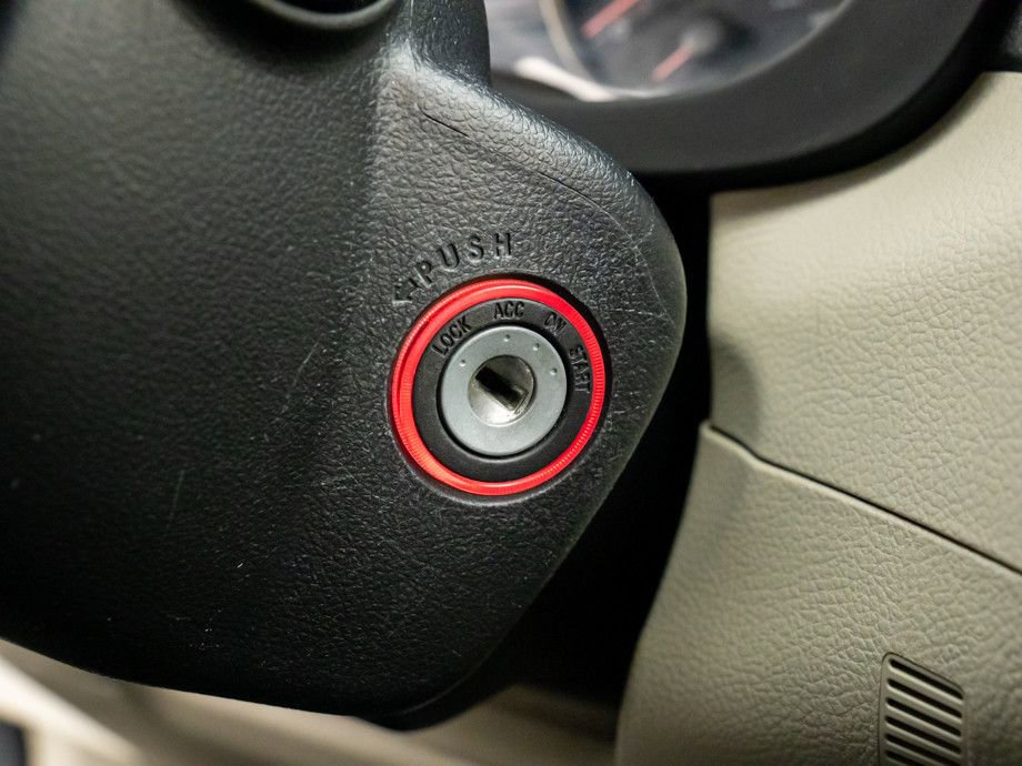 Used 2016 Subaru Impreza 2.0i Premium image 19