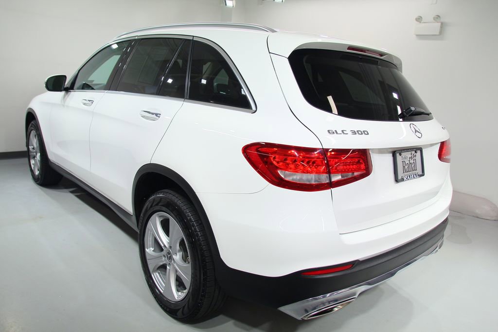 Used 2018 Mercedes-Benz GLC 300 4MATIC image 17
