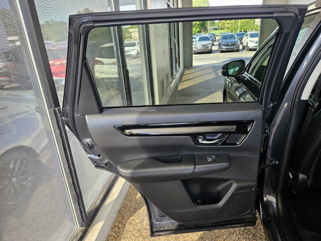 Used 2025 Honda CR-V EX-L image 16