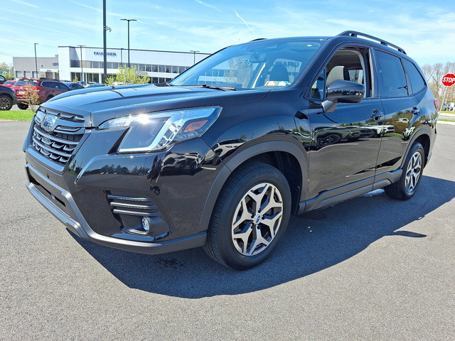 Certified 2024 Subaru Forester Premium AWD/4WD image 3