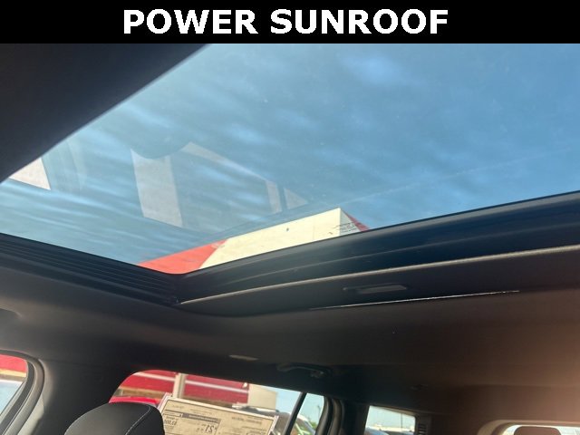 New 2025 Jeep Grand Cherokee L Laredo w/ Luxury Tech Group I image 39