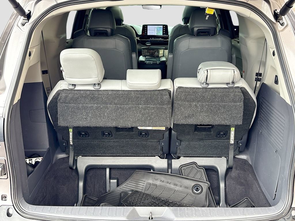 Certified 2024 Toyota Sienna Limited AWD/4WD image 27
