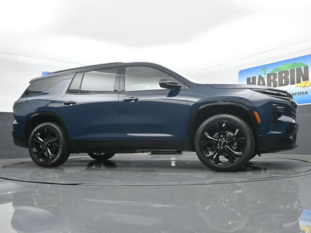 New 2027 Chevrolet Traverse RS w/ LPO, Floor Liner Package FWD image 25