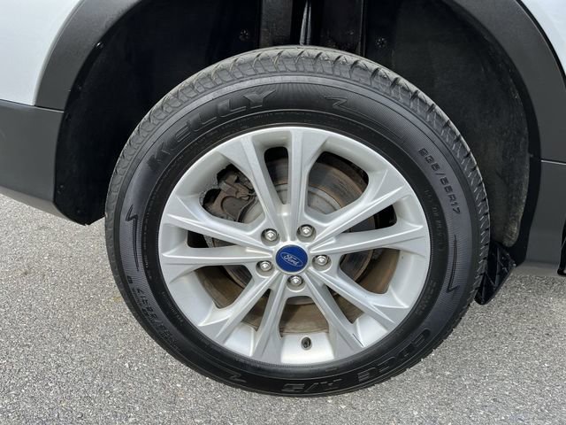 Used 2018 Ford Escape SEL AWD/4WD image 19