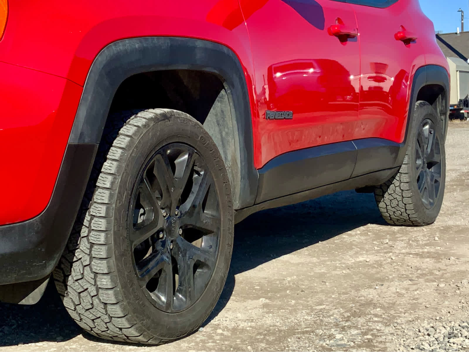 Used 2019 Jeep Renegade Altitude w/ UConnect 8.4 Nav Group image 14