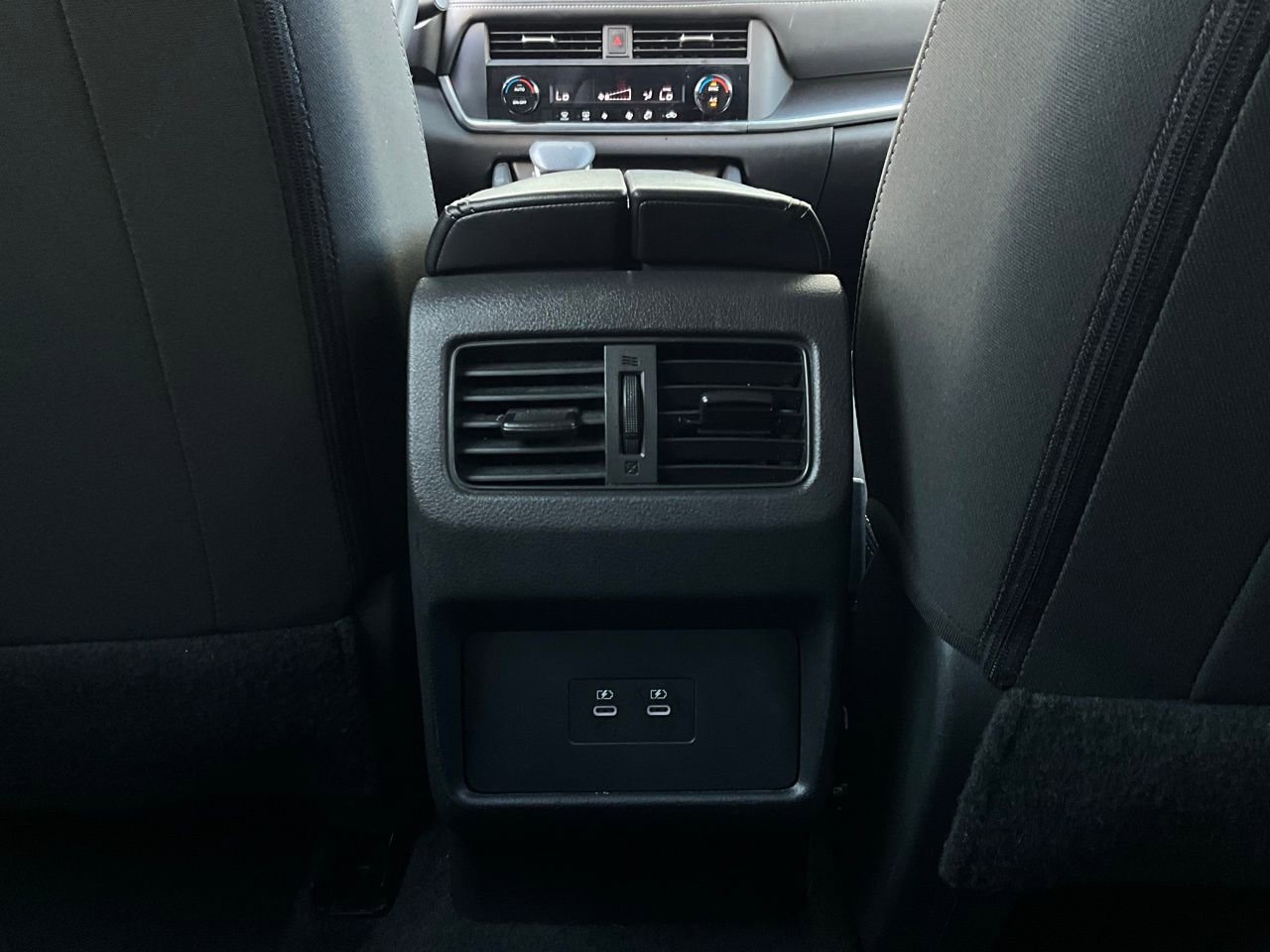 Used 2025 Nissan Rogue SV image 13