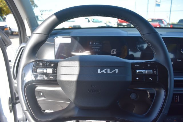 New 2026 Kia Sorento LX FWD image 25