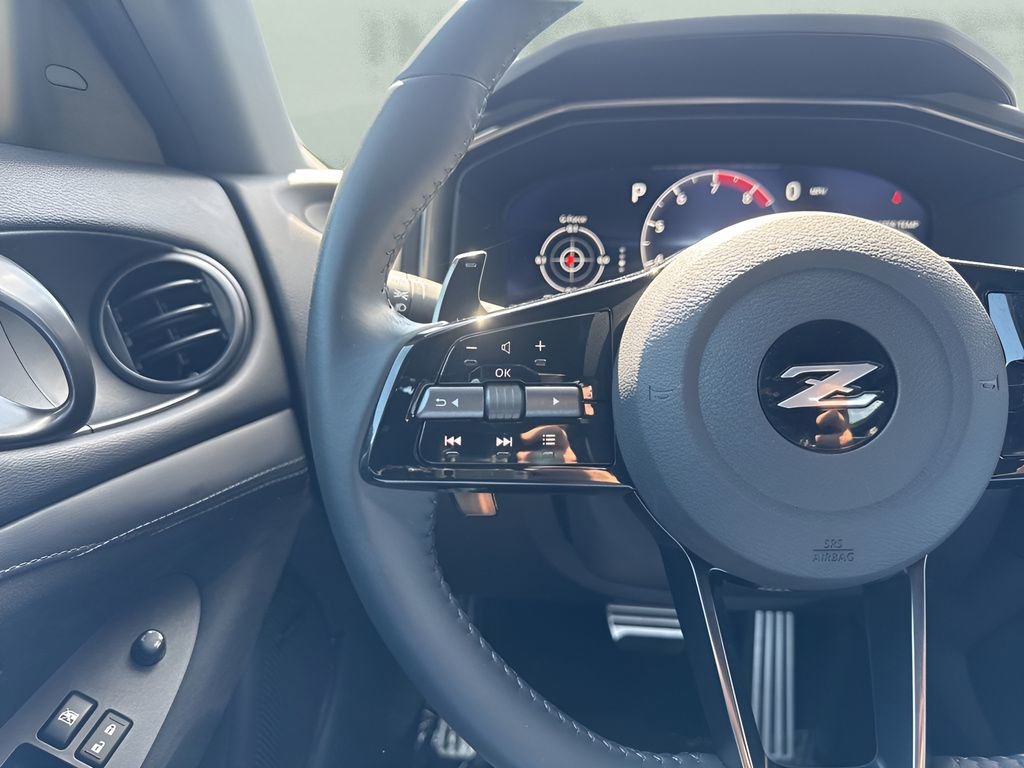 Used 2024 Nissan Z Performance w/ Floor Mat Package image 15