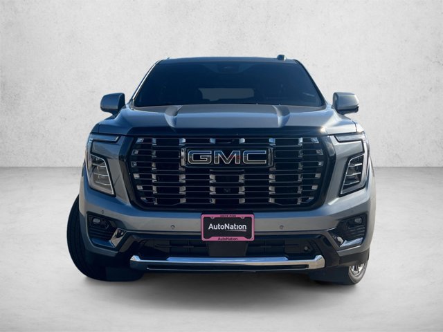 Used 2025 GMC Yukon Denali Ultimate AWD/4WD image 2