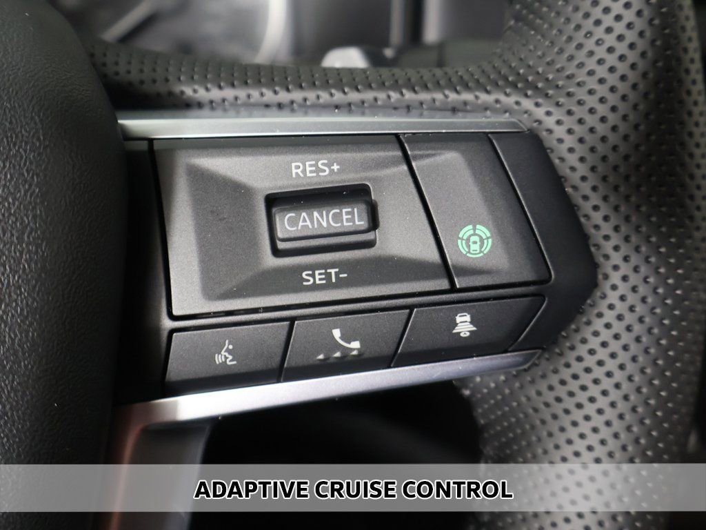 New 2026 Mitsubishi Outlander SE image 5