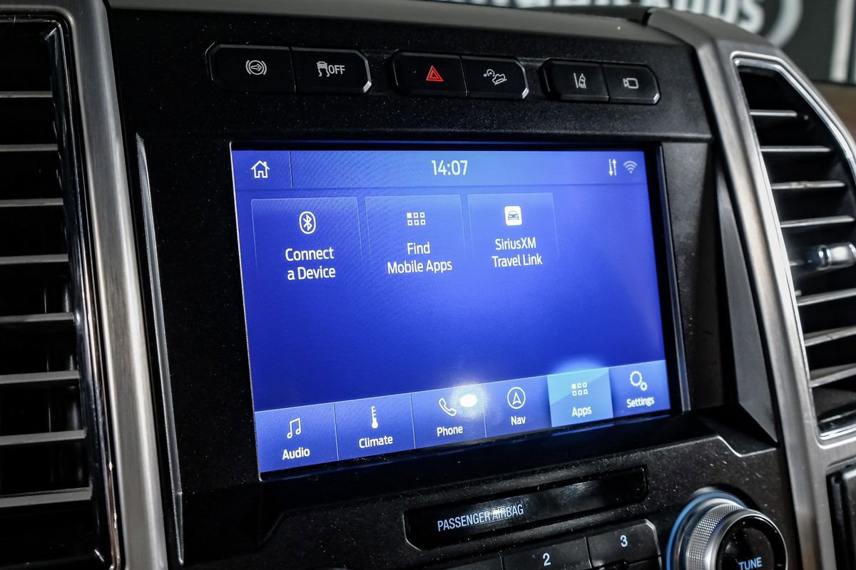 Used 2021 Ford F250 Platinum w/ FX4 Off-Road Package AWD/4WD image 27