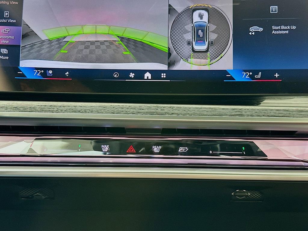 New 2026 BMW 750e xDrive w/ Executive Package image 14