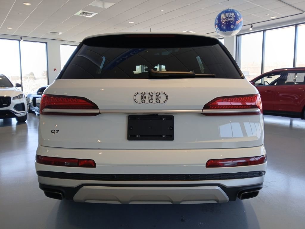 Used 2025 Audi Q7 3.0T Premium Plus image 4