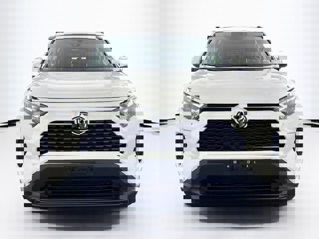 Used 2025 Toyota RAV4 XLE w/ Convenience Package image 2
