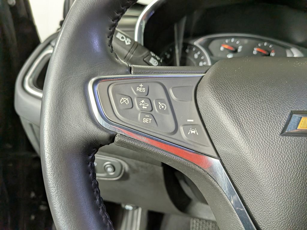 Certified 2021 Chevrolet Equinox Premier w/ Redline Edition image 40