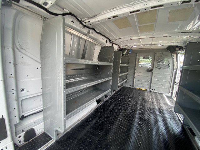 Used 2018 Ford Transit 250 148 Low Roof RWD image 13