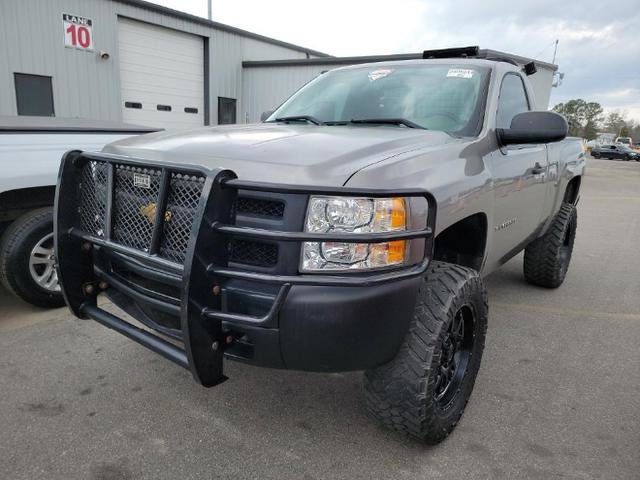 Used 2013 Chevrolet Silverado 1500 W/T image 2