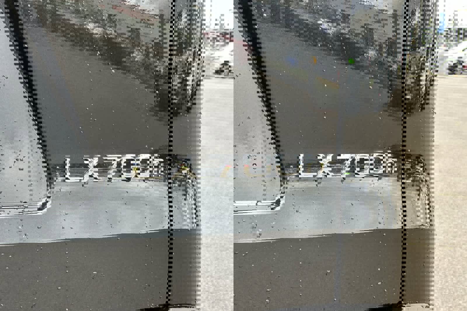 New 2025 Lexus LX 700h Overtrail image 34