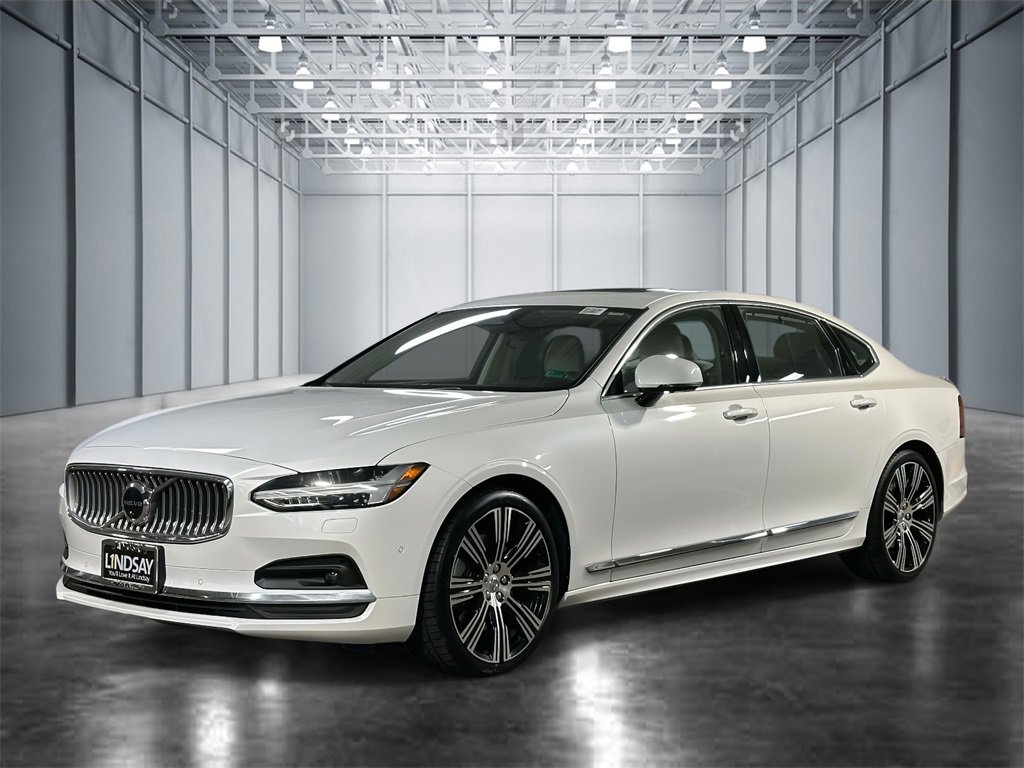 Used 2023 Volvo S90 B6 Plus w/ Protection Package Premier image 1