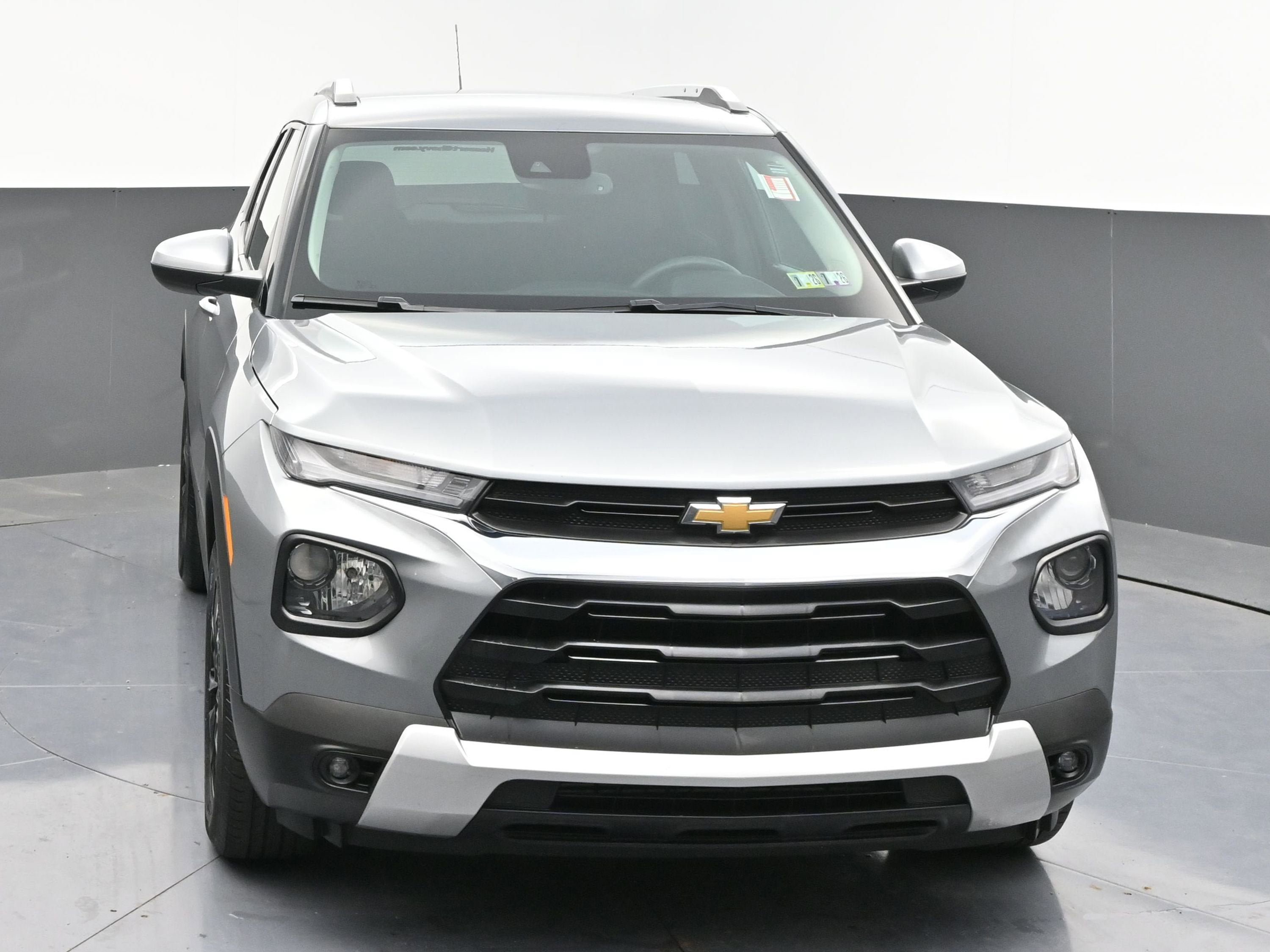 Certified 2023 Chevrolet TrailBlazer LT w/ Convenience Package FWD image 2