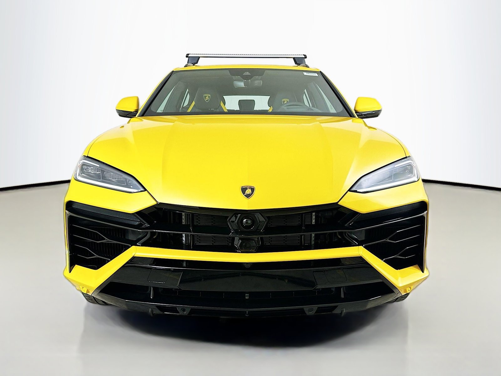 Used 2025 Lamborghini Urus S AWD/4WD image 2