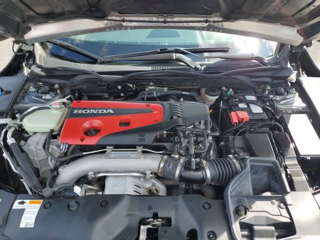 Used 2018 Honda Civic Type R image 11