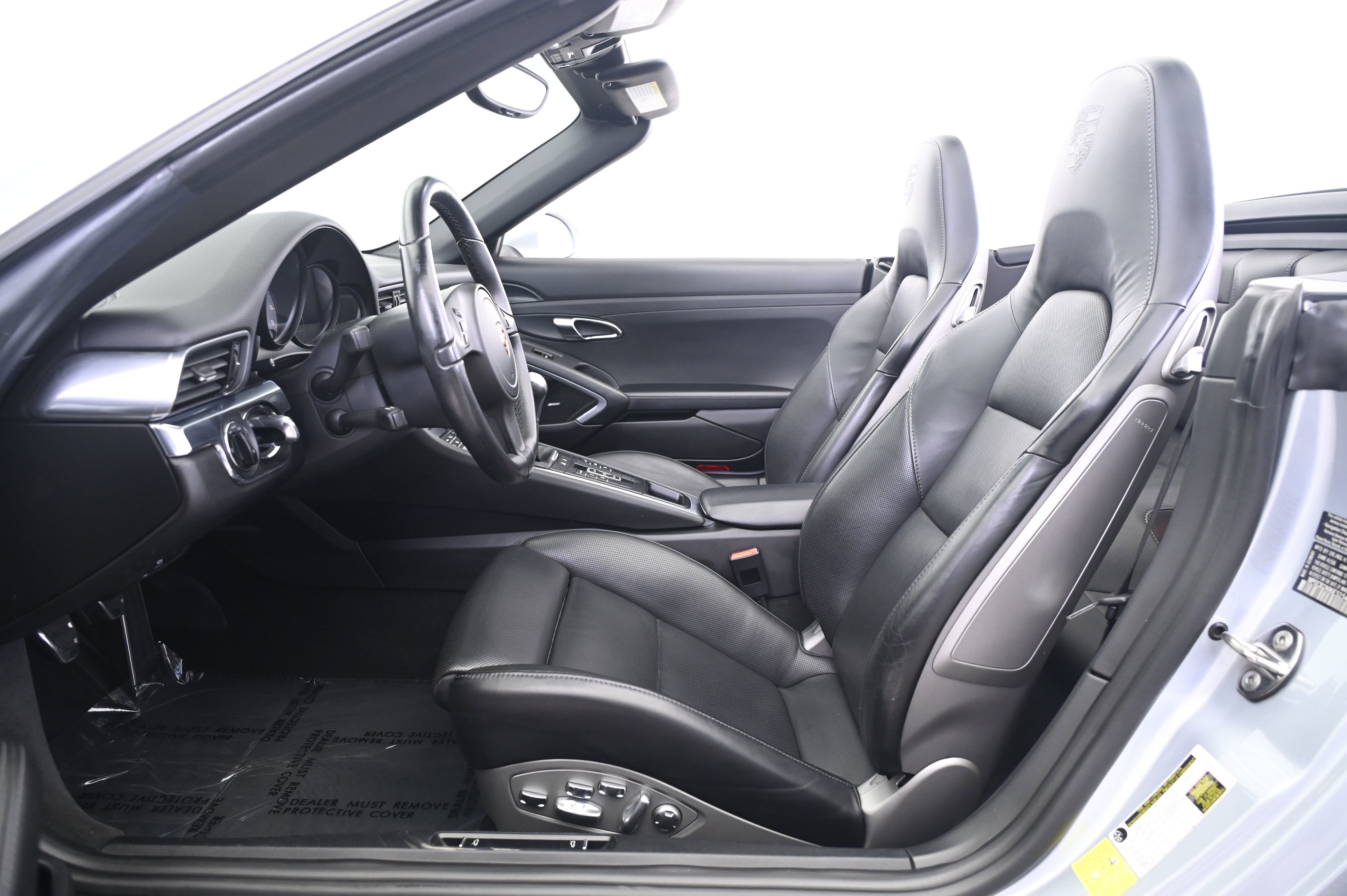 Certified 2014 Porsche 911 Carrera S RWD image 28