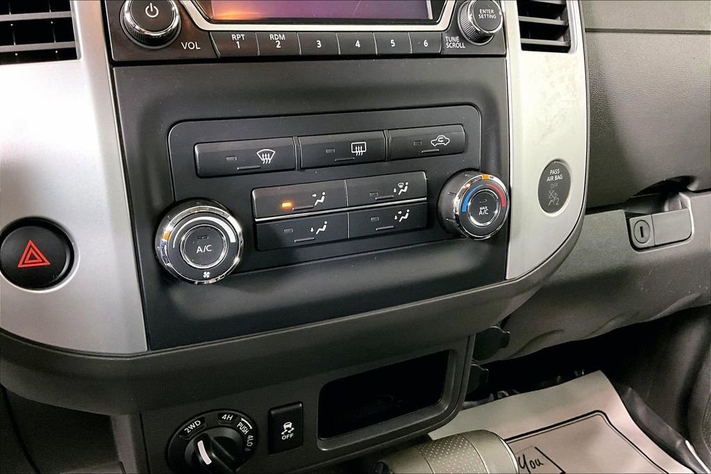 Used 2015 Nissan Xterra S image 33