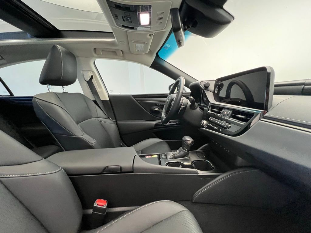 Used 2023 Lexus ES 350 w/ Premium Package image 6