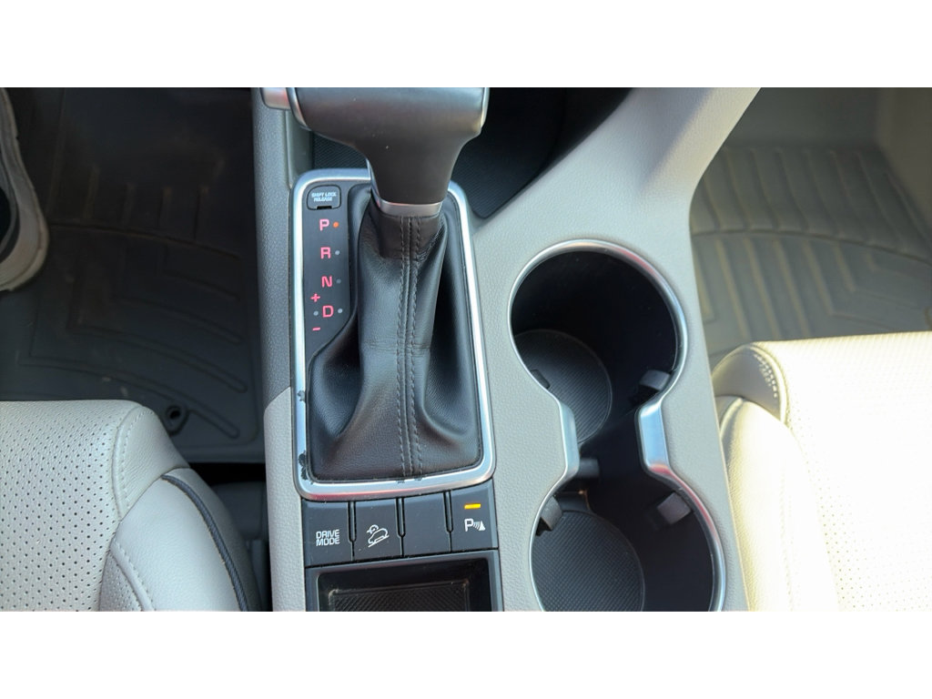 Used 2019 Kia Sportage EX w/ EX Technology Package FWD image 18