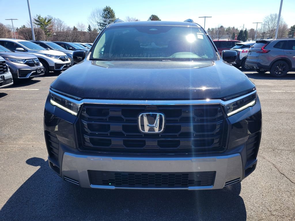 New 2026 Honda Pilot Touring image 11