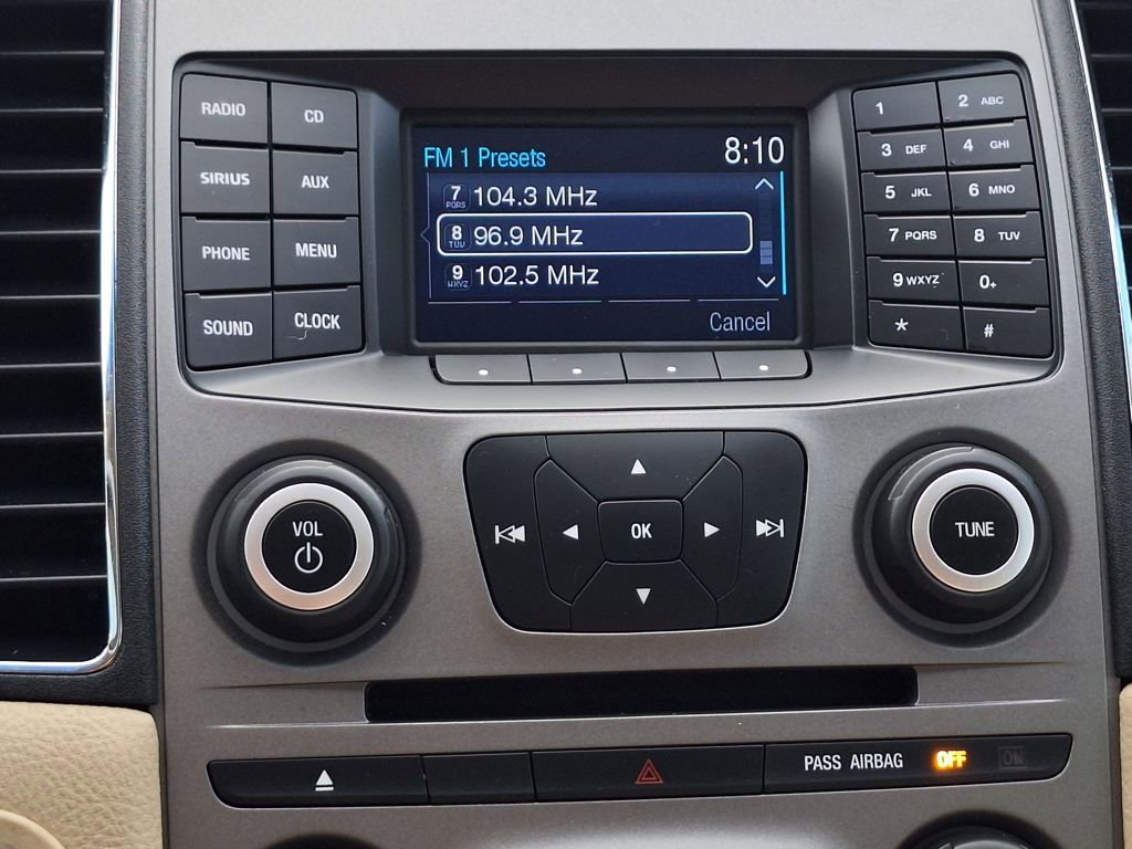 Used 2019 Ford Taurus SE image 20