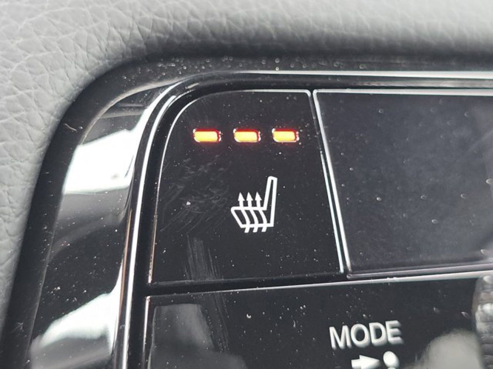 Certified 2025 Honda Pilot TrailSport image 5