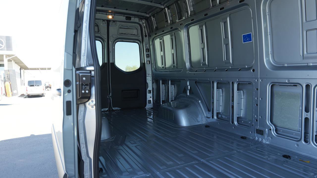 New 2026 Mercedes-Benz Sprinter 3500 image 9