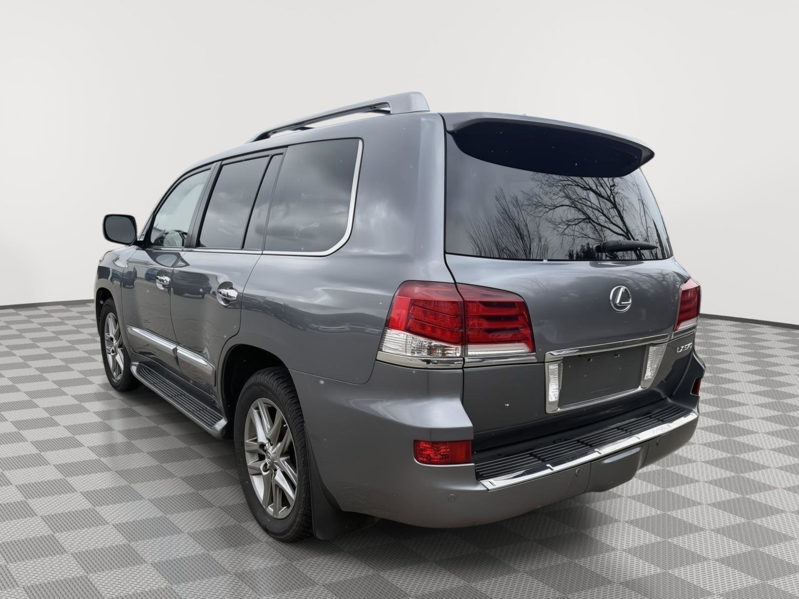 Used 2015 Lexus LX 570 4WD image 5