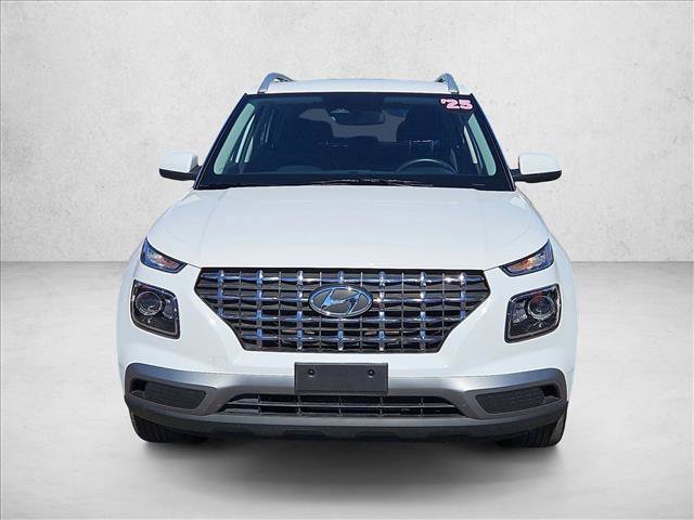 Certified 2025 Hyundai Venue SEL image 2