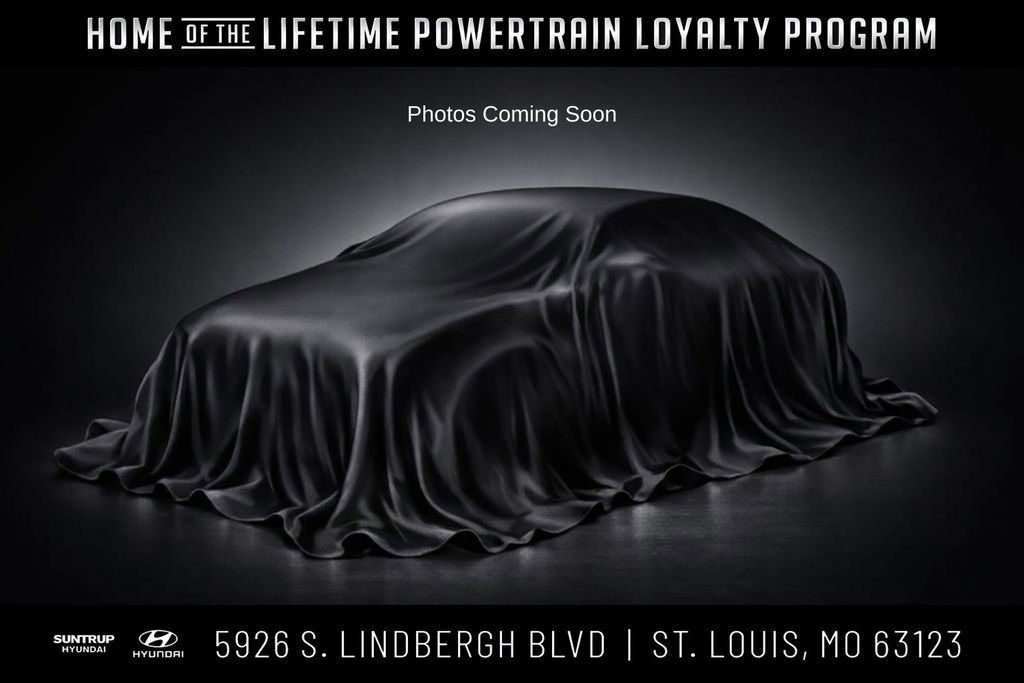 Used 2026 Hyundai Elantra SE w/ Cargo Package image 1