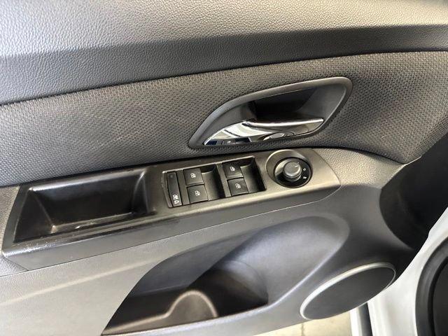 Used 2012 Chevrolet Cruze LTZ FWD image 32